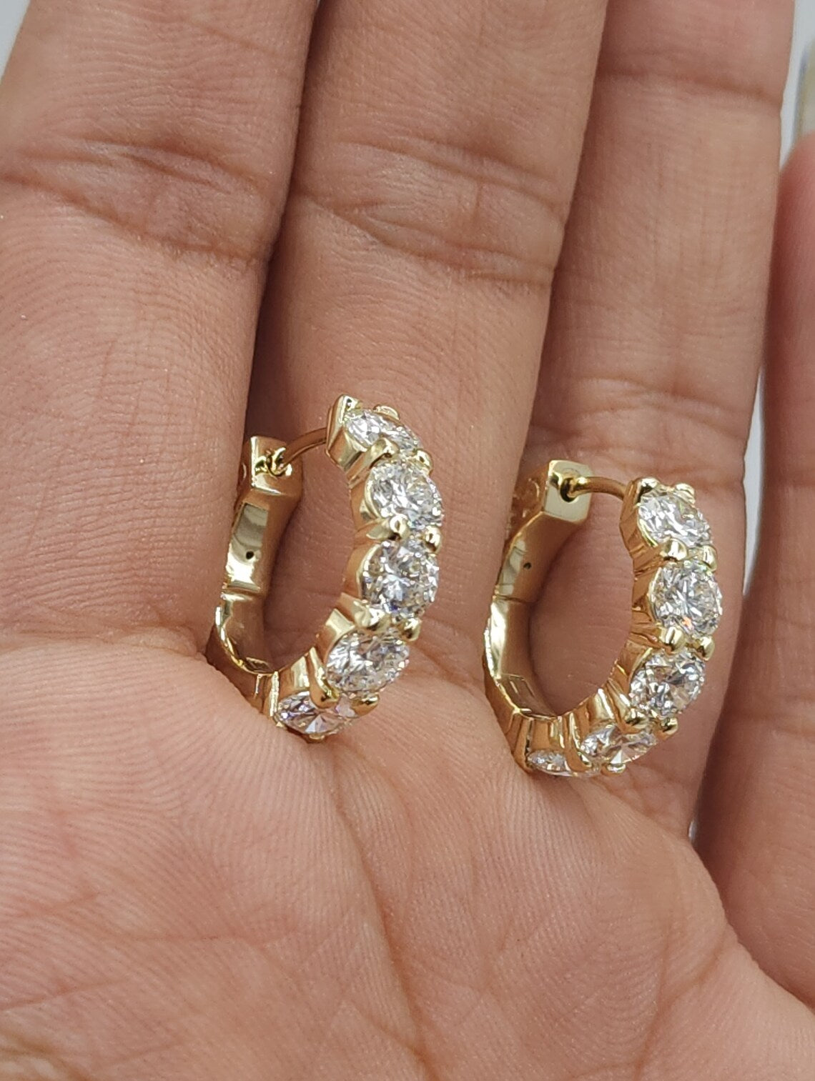 14Kt Gold 3 Prong Martini 2.50Ct Lab Grown Diamond Stud Earrings
