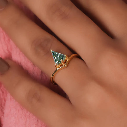 2 CT Green Kite Cut Lab Grown Diamond Solitaire Engagement Ring