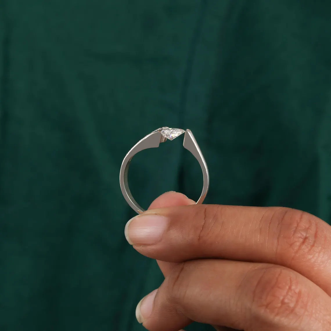 1.00 CT Trillion Cut Lab Diamond Solitaire Engagement Bride Ring