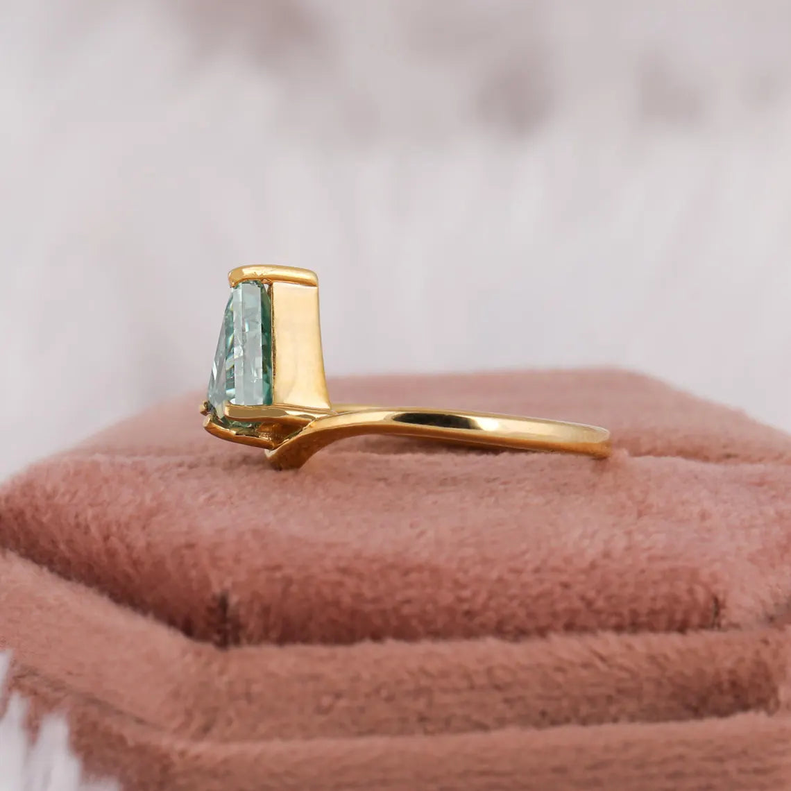 2 CT Green Kite Cut Lab Grown Diamond Solitaire Engagement Ring