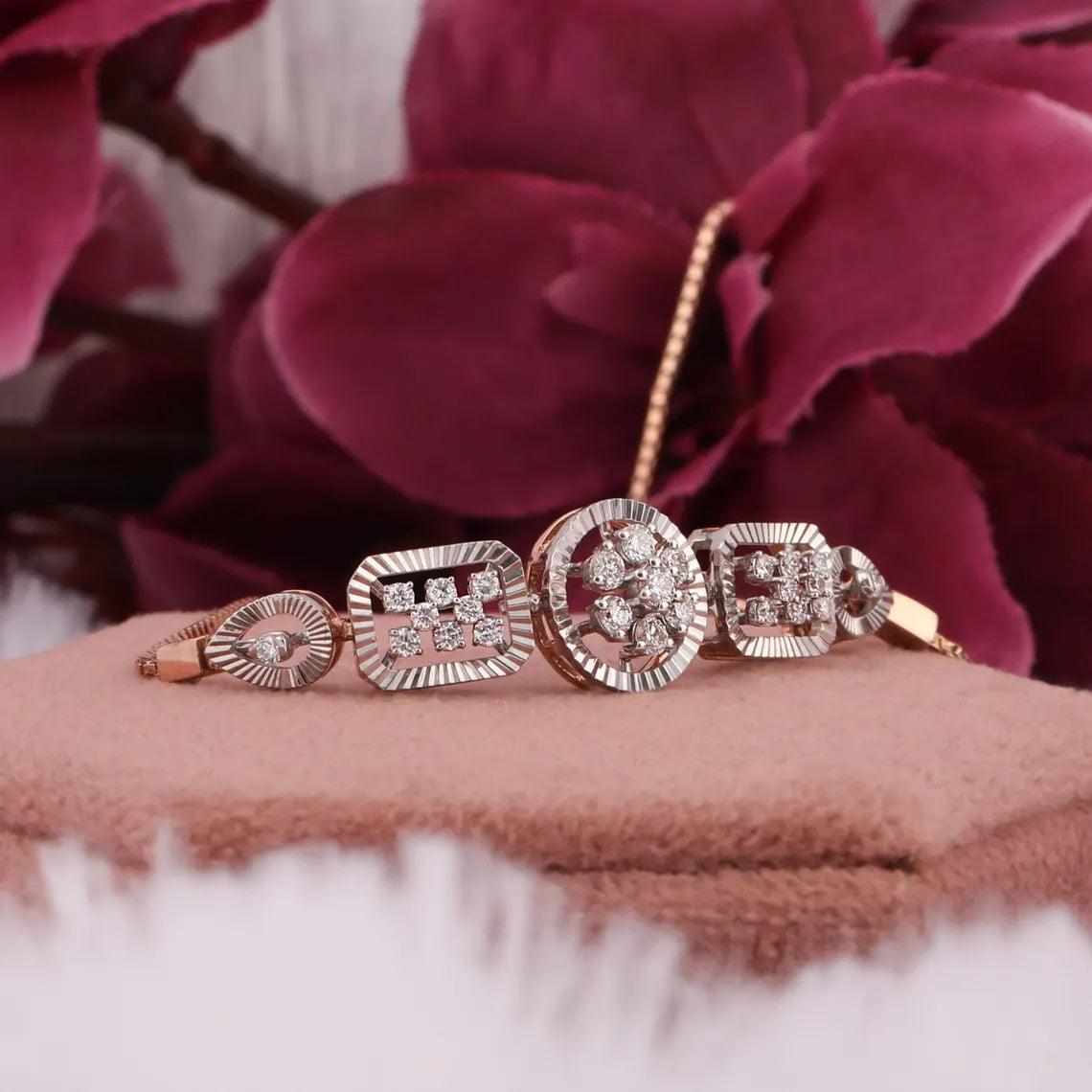 2.00 TCW Round Cut Lab Grown Diamond Cluster Chain Bracelet