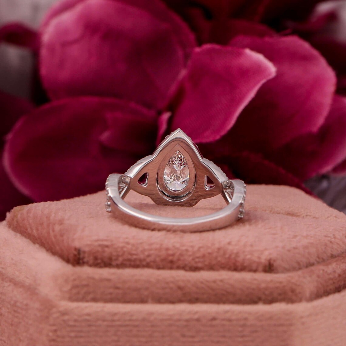 1.00 CT Pear Shape Lab Grown Diamond Engagement Ring