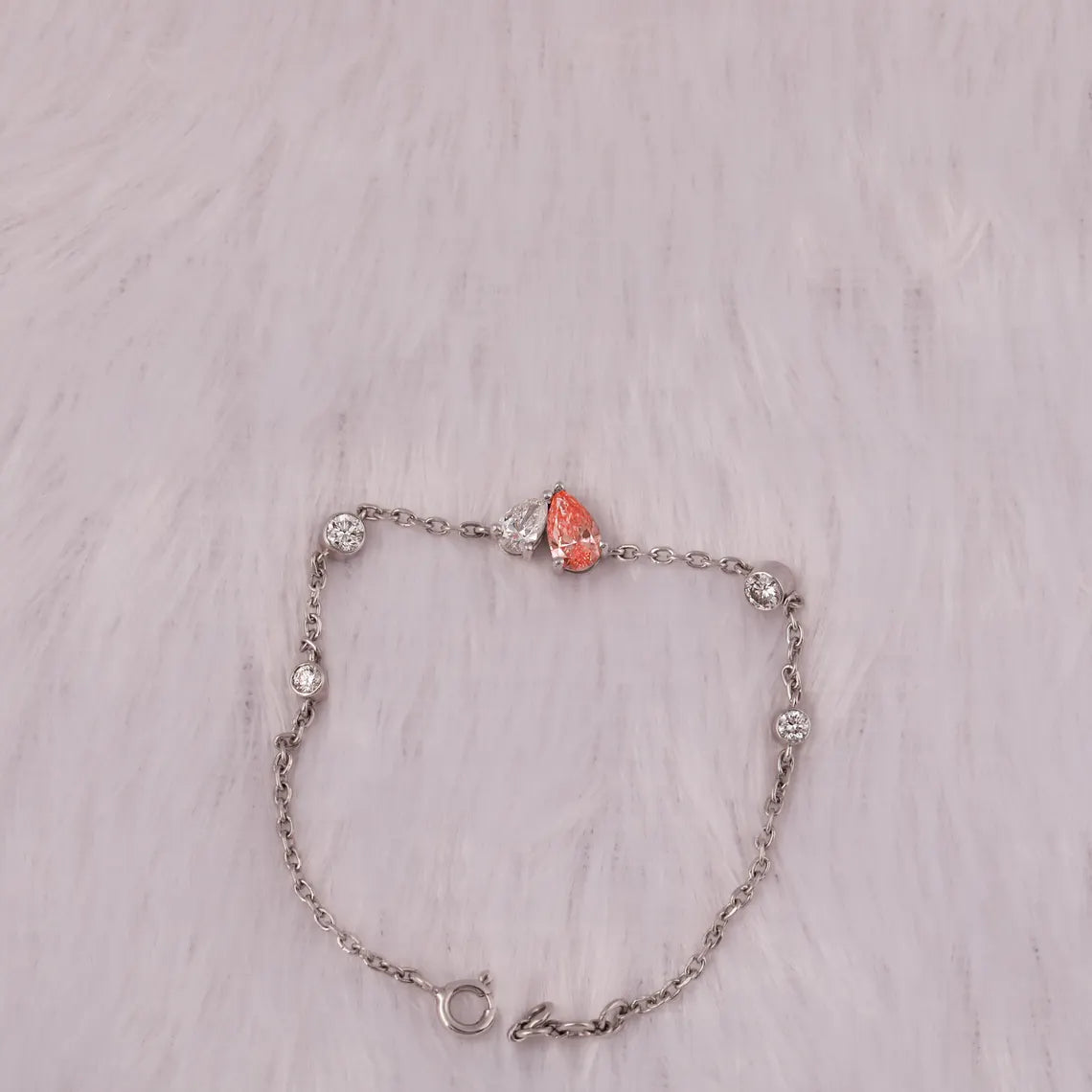 1.00 TCW Pink Pear Cut Lab Grown Diamond Toi et Moi Bracelet