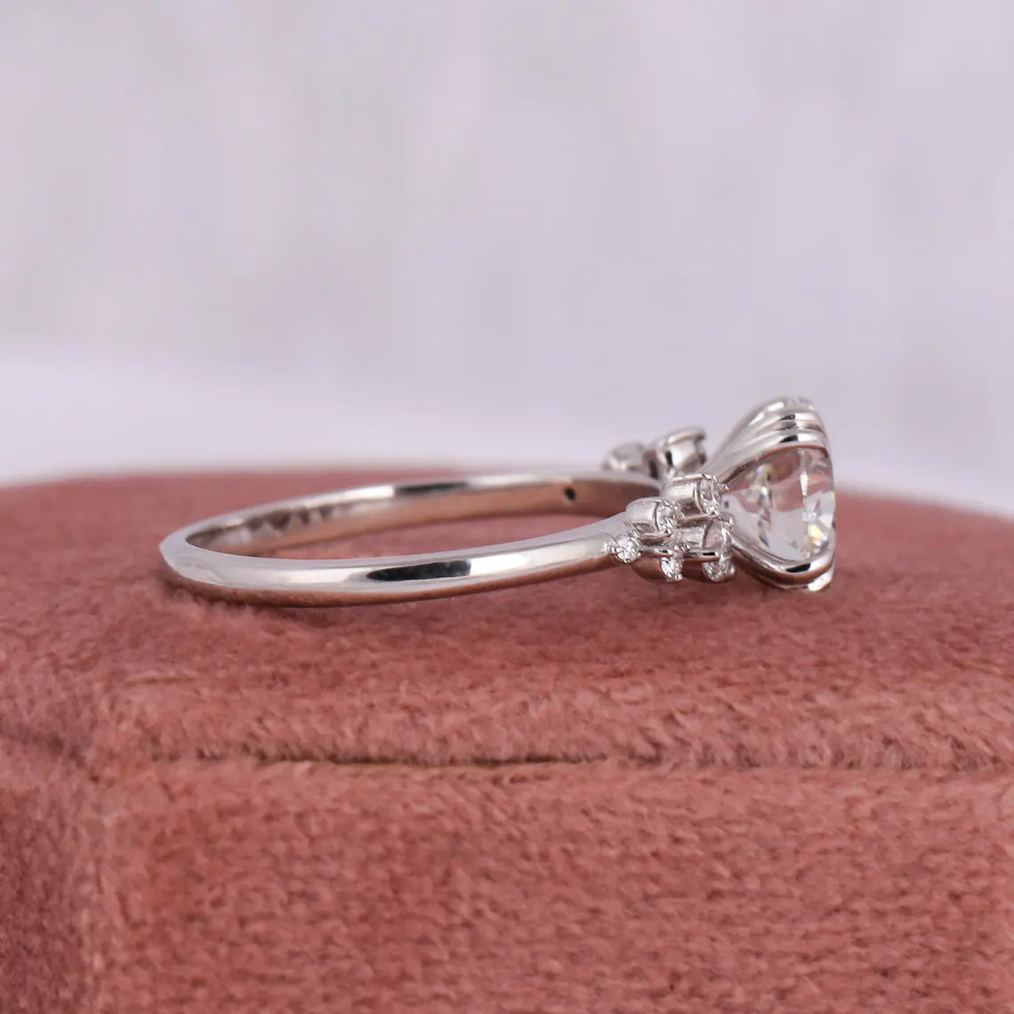 2.00 CT IGI Certified Round Cut Lab Grown Diamond Engagement Ring