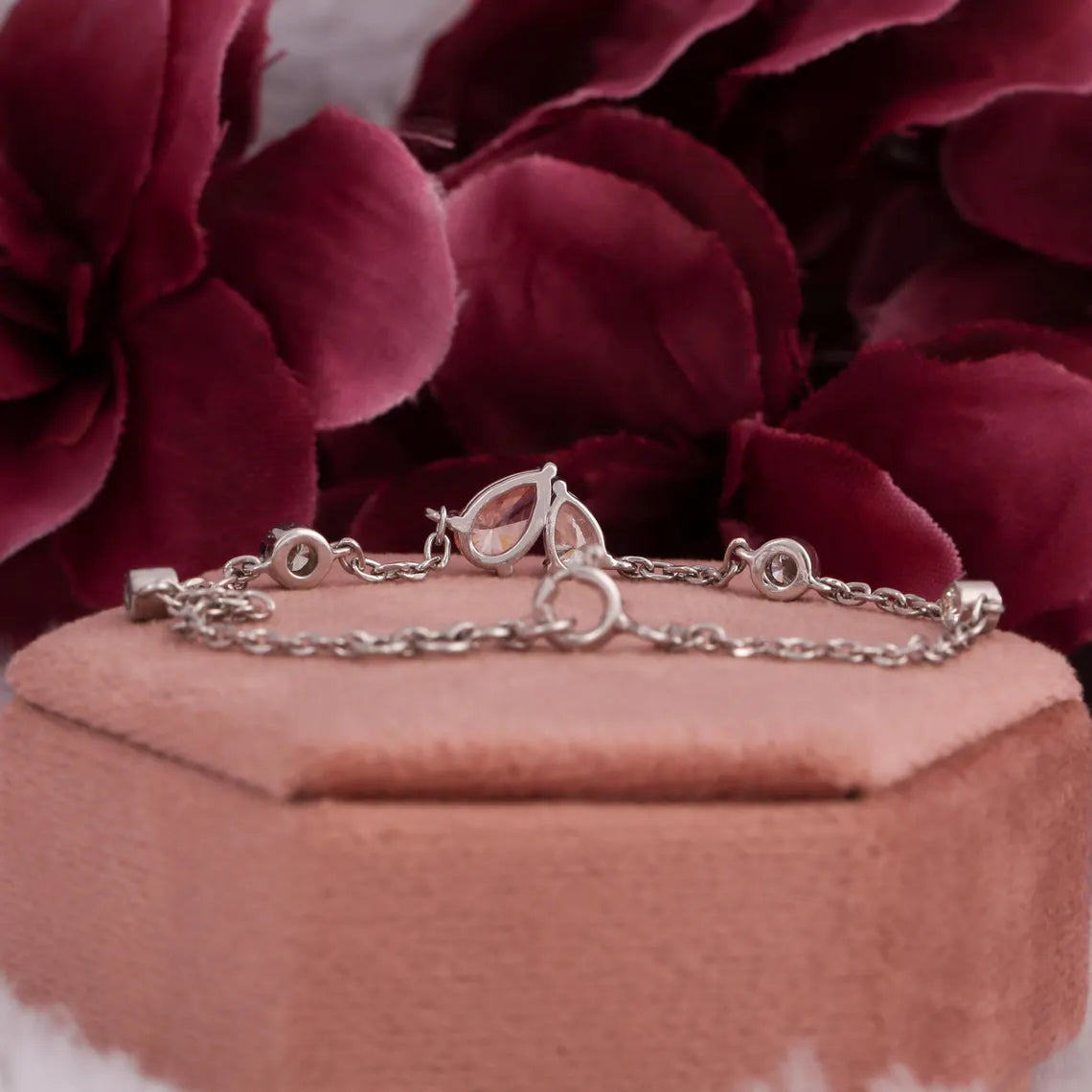1.00 TCW Pink Pear Cut Lab Grown Diamond Toi et Moi Bracelet