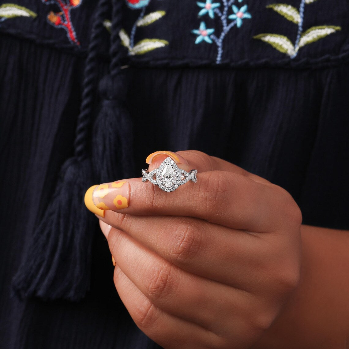 1.00 CT Pear Shape Lab Grown Diamond Engagement Ring