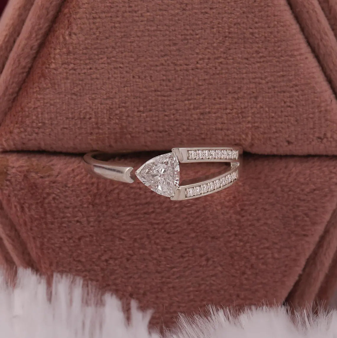 1.00 CT Trillion Cut Lab Diamond Solitaire Engagement Bride Ring