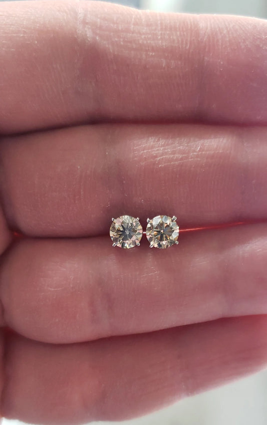 18K 2 Ct Diamond Earrings, 18Kt Gold Lab Grown Diamond Earrings